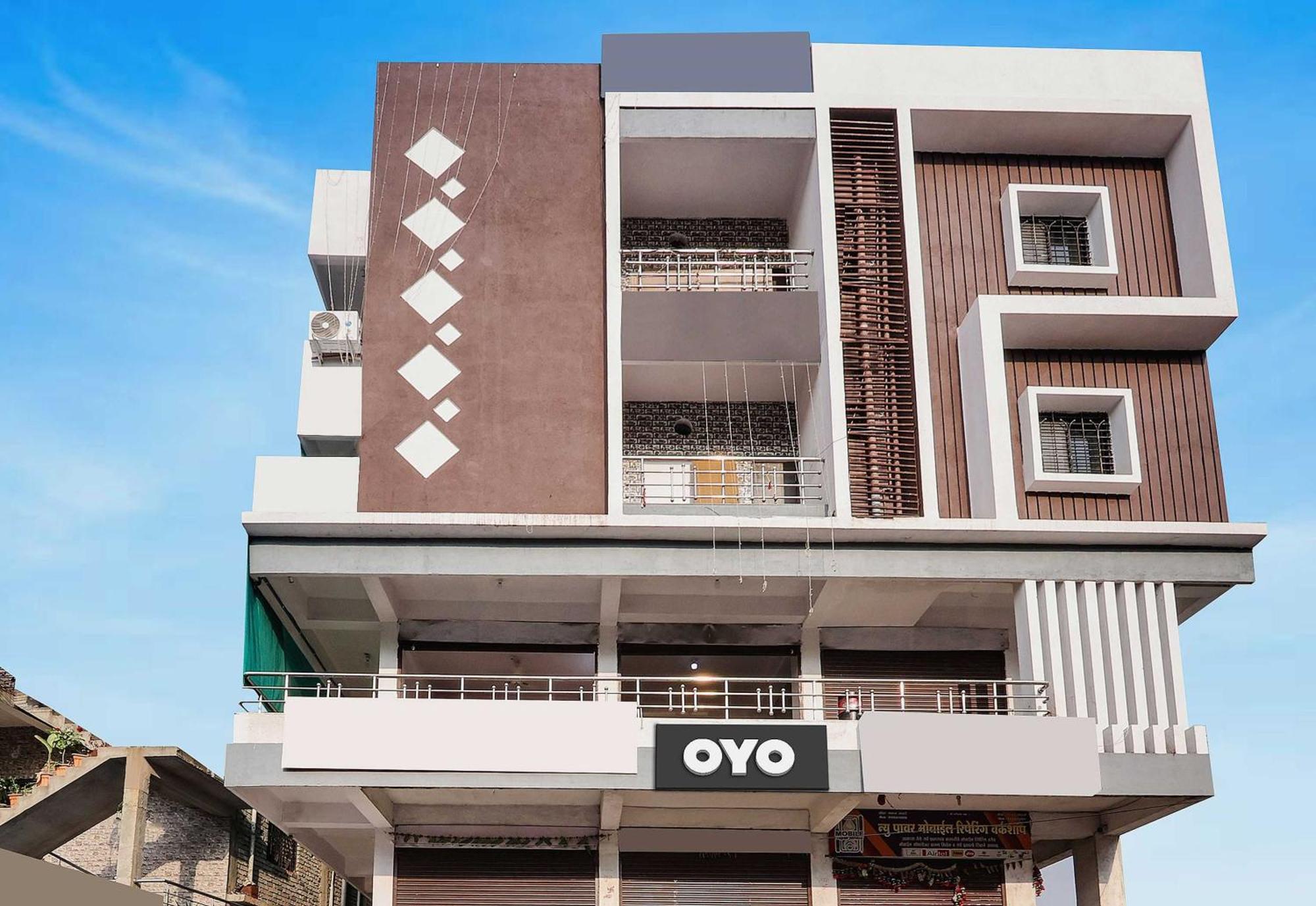 Oyo Hotel Blackgold Chandrapur Zewnętrze zdjęcie